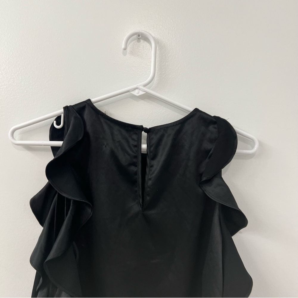 Line & Dot Blouse - Picture 3 of 7
